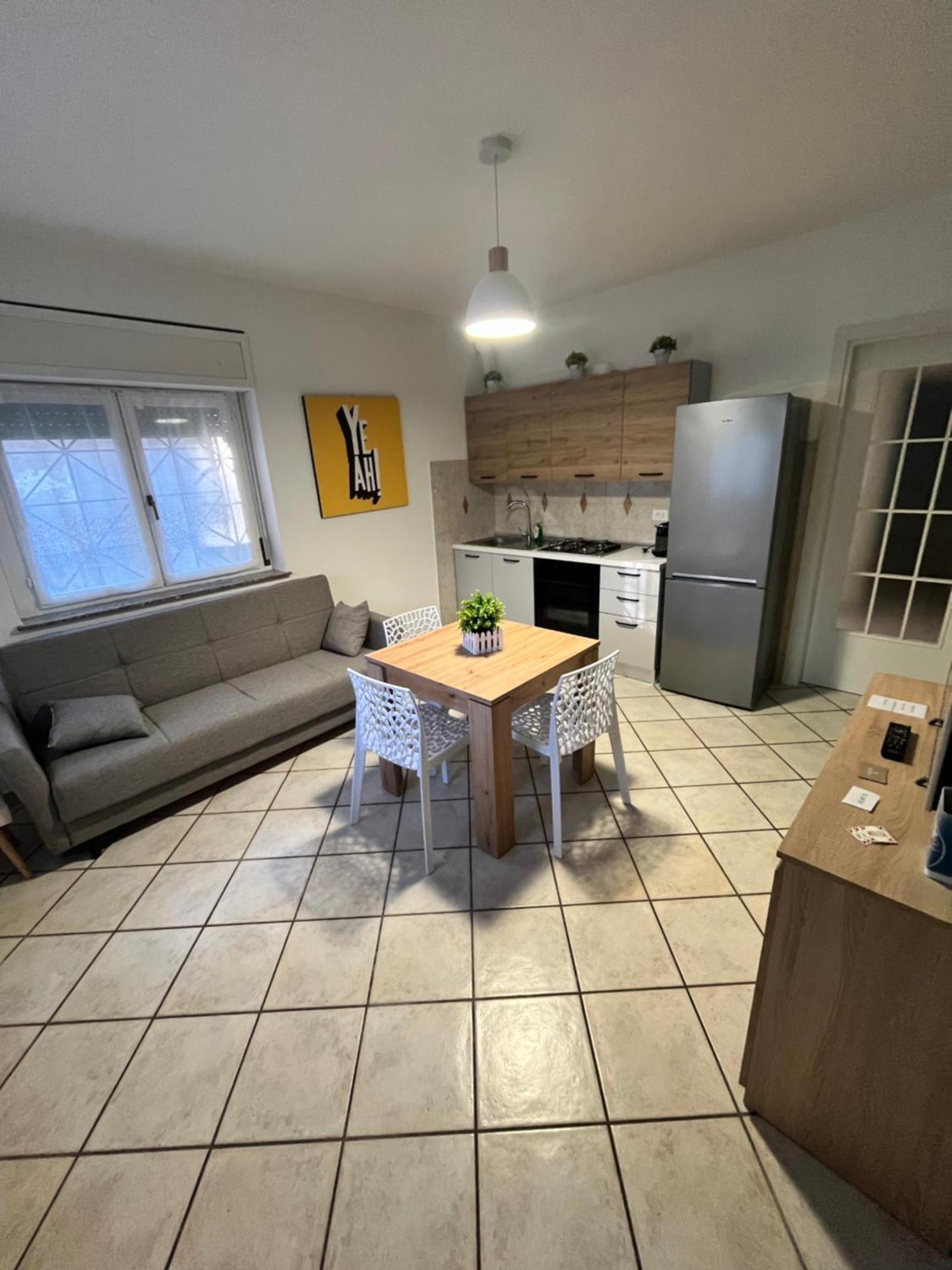 Appartamento In Villa Nico'S Home Gallarate Zewnętrze zdjęcie
