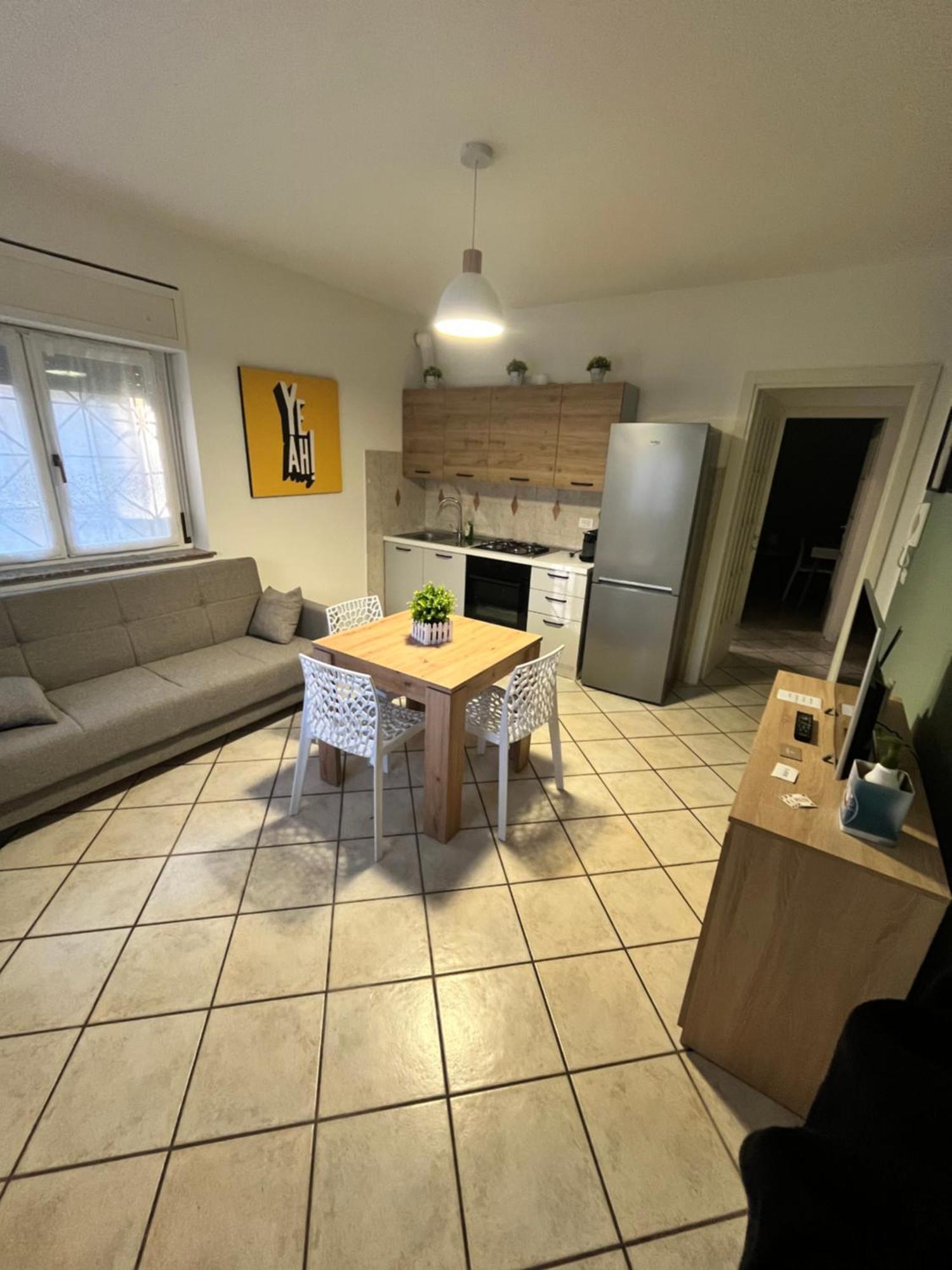 Appartamento In Villa Nico'S Home Gallarate Zewnętrze zdjęcie